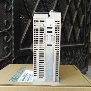 Servopack Sigma 7 Yaskawa 750W 200V, SGD7S-5R5A00A 17 SGD7S 5R5A00A 3